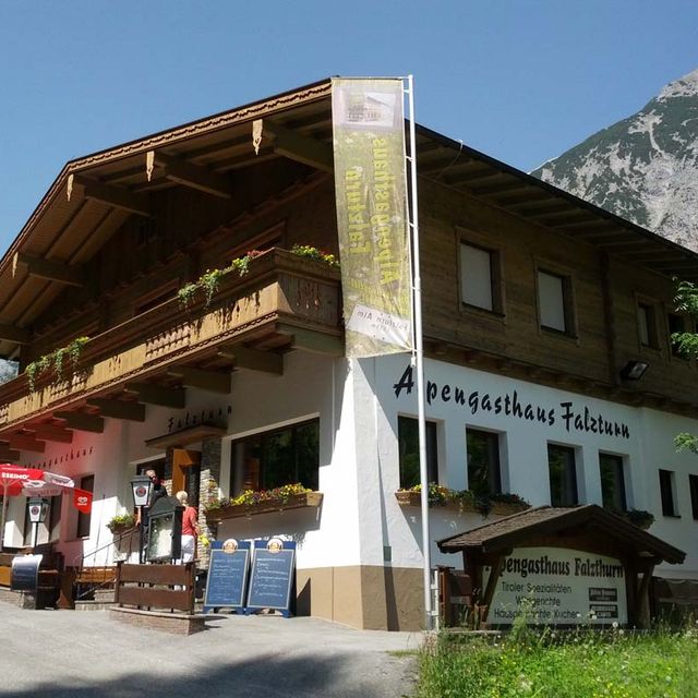 Ihre Feier in der Falzturn-Alpe in Pertisau